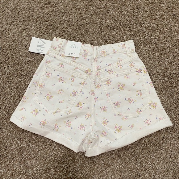 ZARA Printed Mom Fit Roller Shorts NWT - Picture 10 of 12